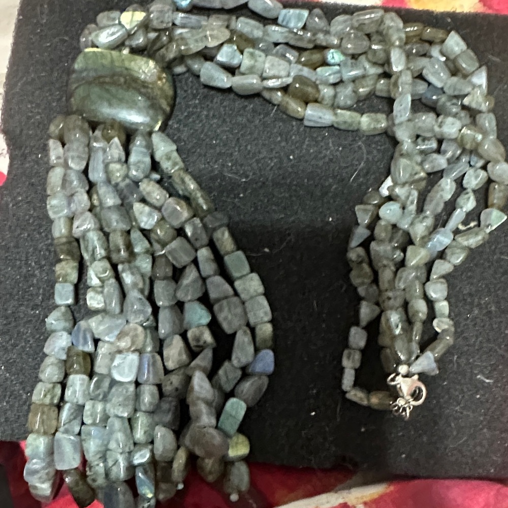 Elegant Gray Beaded Necklace
